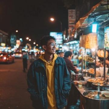 清迈JJ市场旅行攻略:全天候购物、美食与小众设计
