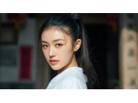 2008年河南女孩四川旅游遇地震躲桌下的故事