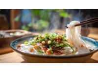 西双版纳旅游攻略：必游景点与特色美食指南