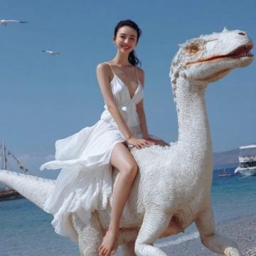 乘风破浪,感受海南夏日千帆船游之旅