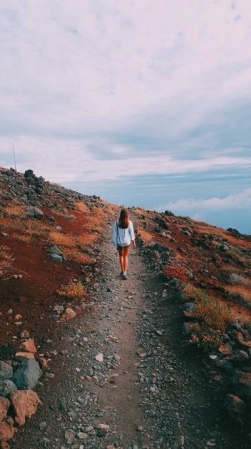 年轻人用脚步证明：旅行能缓解焦虑