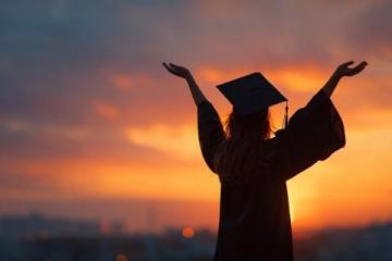 青春不散场!2025毕业旅行终极清单:8大高性价比旅行地+省钱秘籍,学生党必看!