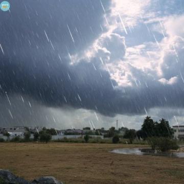 高原遇暴雨:紧急应对策略与安全须知