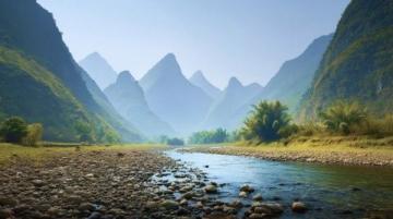 贵州千元游攻略:探索山水秘境与民族文化的低成本旅行指南