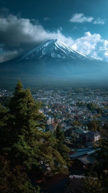 探索富士山四季之美:一部旅行摄影指南