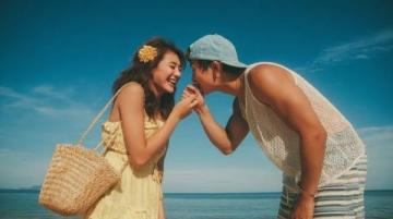 男生出门旅游带一个美女搭子到底有多快乐