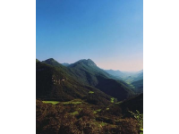 白云山旅游攻略:必看景点,美食推荐和酒店住宿信息