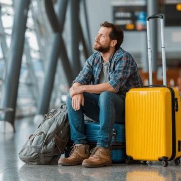揭秘旅行常遇麻烦的真相：避开隐形风险轻松畅游
