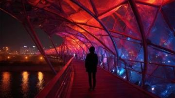 贵州旅游l在都匀西山大桥拍到了赛博之夜