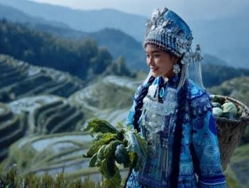 揭秘隐藏版恩施:探访绝美峡谷与土家族文化深度游攻略