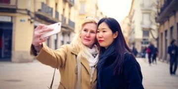 探索南京:多种风格的自拍旅行攻略