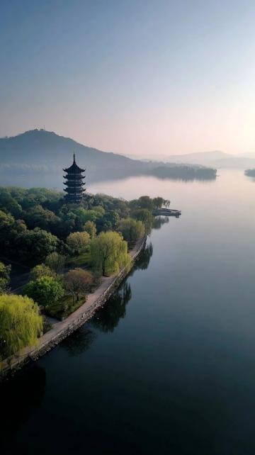 南京夏日旅游攻略:清凉与文化的完美结合之旅